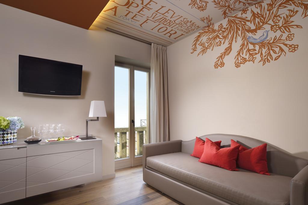 Titano Suites 산마리노 객실 사진